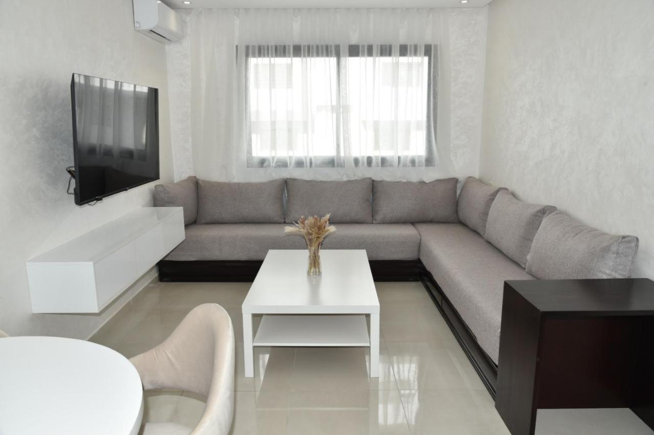 Lovely Apartment With Pool & Gym Kenitra Buitenkant foto