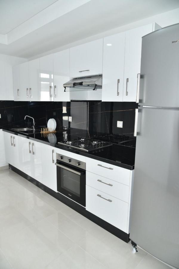 Lovely Apartment With Pool & Gym Kenitra Buitenkant foto